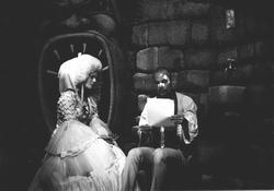 Z. Byd�ovsk� a V. Marek (Foto archiv divadla)