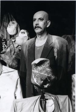 Massimo Schuster: Houba aneb ve�ejn� zpov�� se zaru�enou mrtvolou (Foto S. Boffredo)