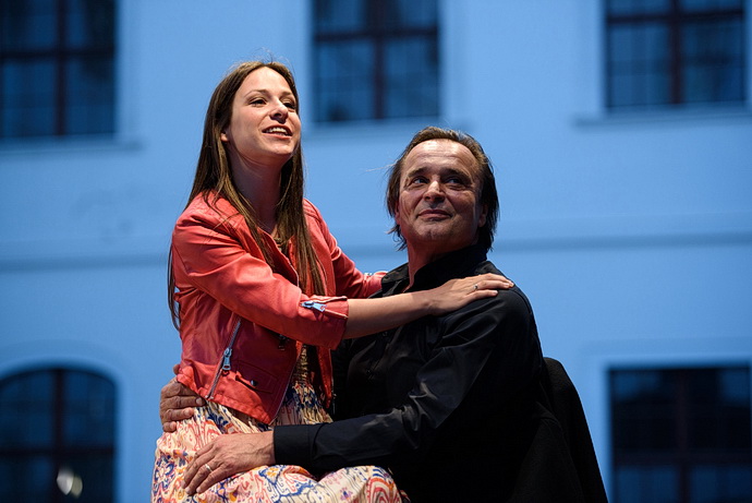 Veronika Khek Kubaov a Jozef Vajda  (Othello)