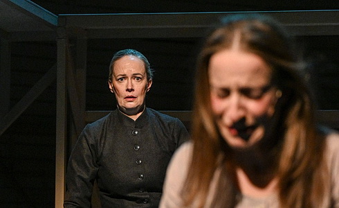 Alena Antalov� a Krist�na Da�helov� (Jej� pastorky�a)