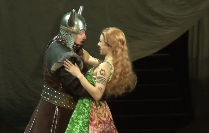 Z inscenace Tristan a Isolda