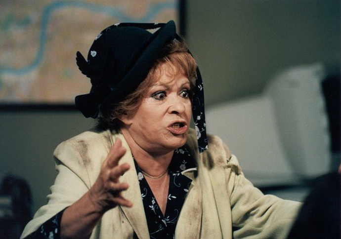 Jiřina Bohdalová (Paní Piperová zasahuje)