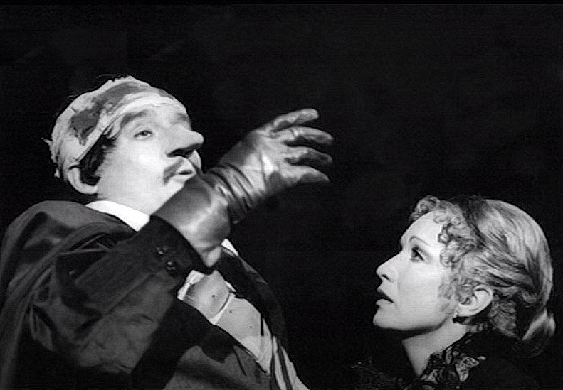 Jaromír Hanzlík a Hana Maciuchová (Cyrano z Bergeracu)