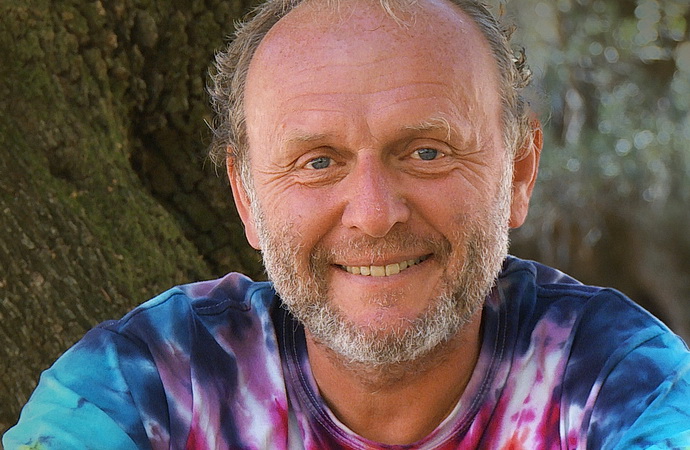 Jaroslav Dušek (Zrcadlení tmy)