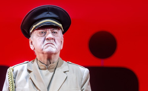 Miroslav Donutil (B�l� nemoc)