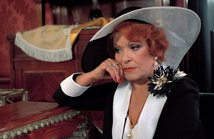 Ji�ina Bohdalov� (N�v�t�va star� d�my)