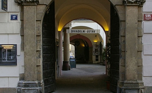 Divadelní ústav