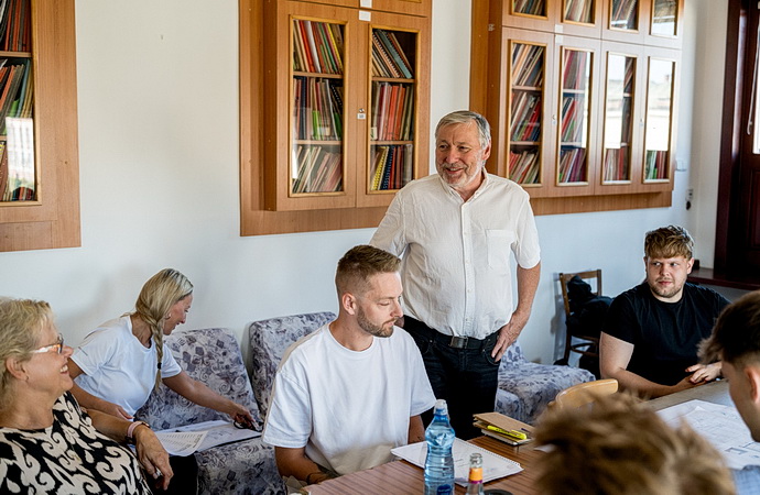 Prvn zkouen zahjil editel VD Petr Dohnal 