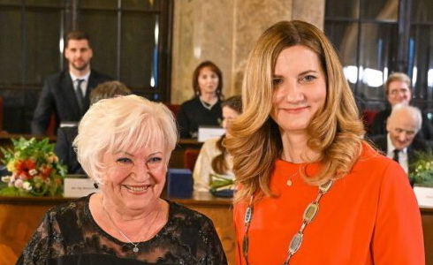 Zdena Herfortov� a Mark�ta Va�kov� 