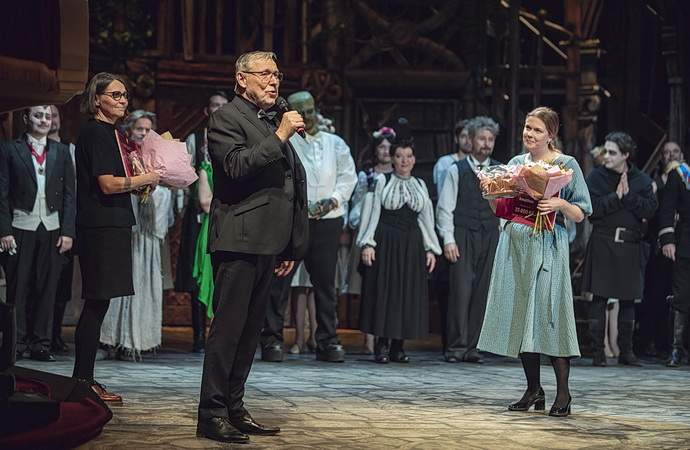 P. Dohnal, Z. Boh��ov� z Krtka a K. Martincov� z Amalthey