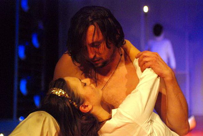 Z inscenace Romeo a Julie (ASTORKA KORZO '90)