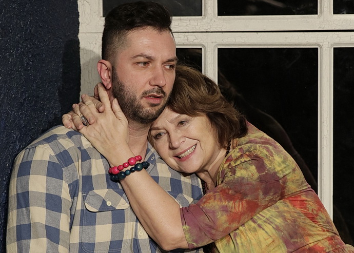 Emília Vášáryová (Odvrátená strana mesiaca)
