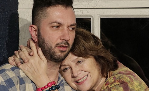 Emília Vášáryová (Odvrátená strana mesiaca)