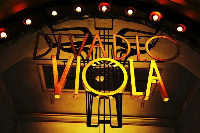 Divadlo Viola