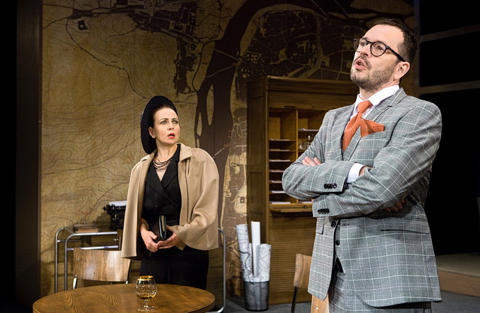 Tereza Novotná, Josef Kubáník (Deskový statek)