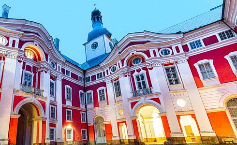 Noční Broumovský klášter (Foto: Petra Voráčková)