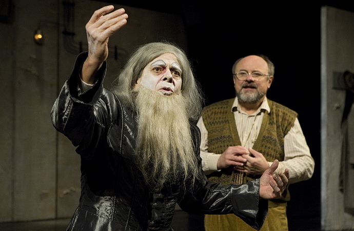 Luděk Randár a Gustav Řezníček (Garderobiér)