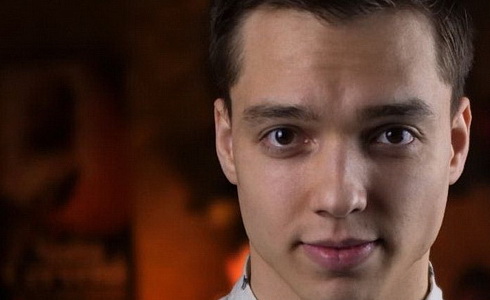 Reisr INprojektu Kostiantyn Zhyrov