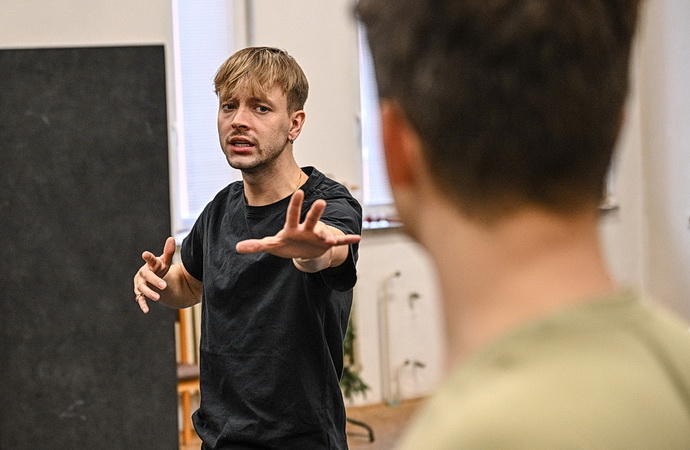 Richard Pek�rek  (foto ze zkou�ky komedie Dr�kula)