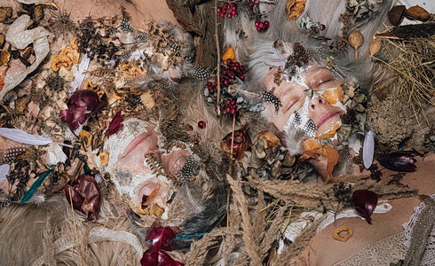 Lucie Trm�kov� a David Pracha� (vizu�l inscenace)