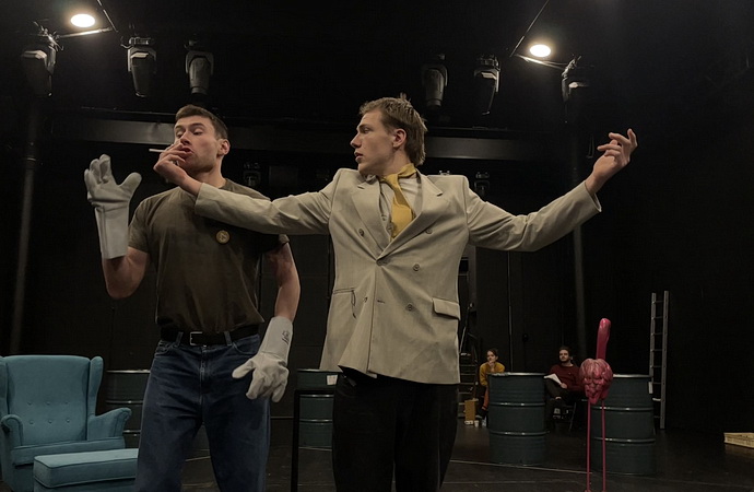 Biedermann a �h��i (Divadlo DISK)