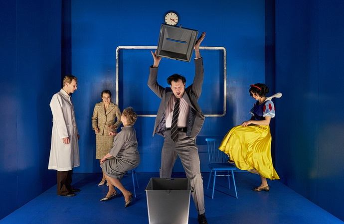 Časokryt (Divadlo Na zábradlí)