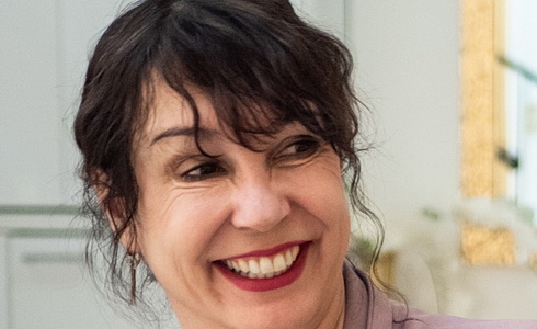 Nela Boudov� (Terapie)