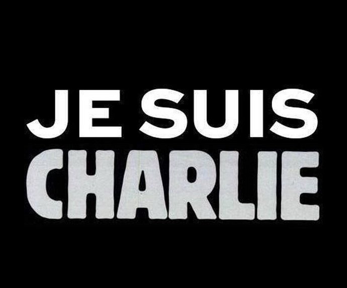 Oficiln strnky Charlie Hebdo se odly do erna