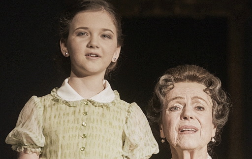 Iva Janžurová (Královna Alžběta II.)