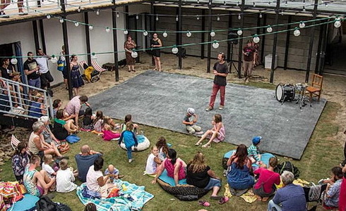 Festival na Švestkovém dvoře