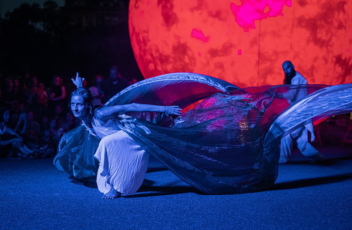 VOSA Theatre - První krok (Foto: Anna Šolcová)