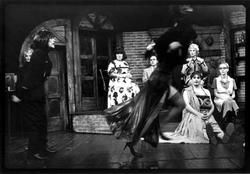 Norman Robbins: Hrobka s vyhl�dkou