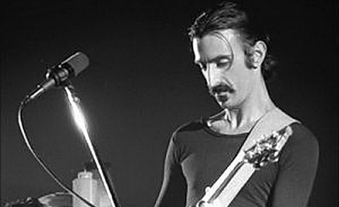 Frank Zappa (Zdroj: Wikipedie)