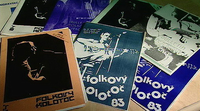 Folkový kolotoč