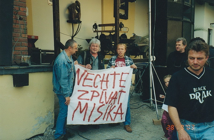Nechte zpívat Mišíka