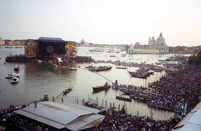 Pink Floyd – Live In Venice