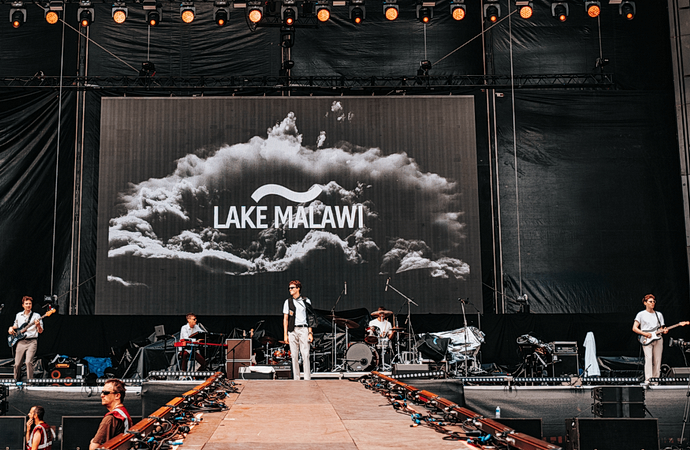 Lake Malawi iv na Metronome Prague