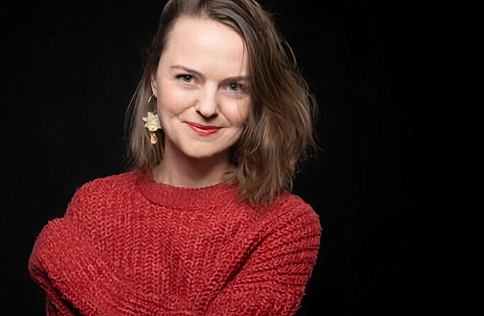 B�ra Zmekov� v Pal�ci Akropolis