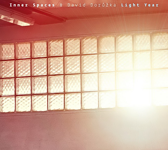 Kvintet Inner Spaces vydv album LIGHT YEAR