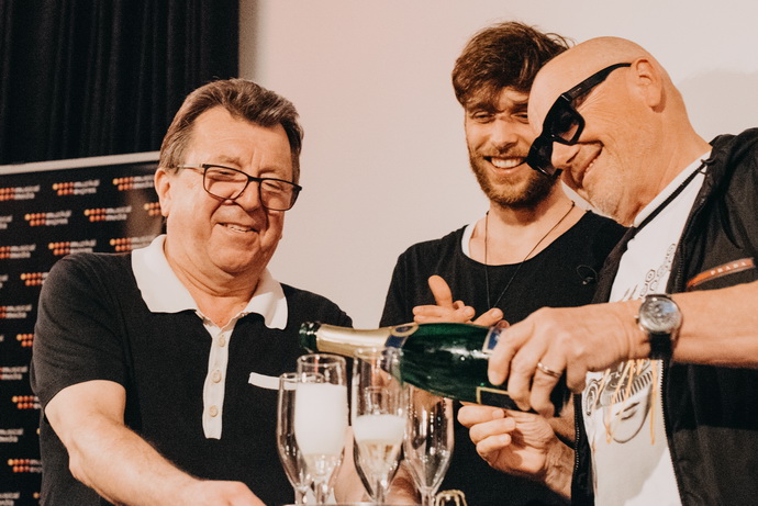 M. Prostějovský, R. Tomeš, J. Korn