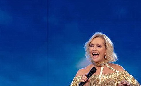 Helena Vondráčková v charitativním pořadu Noc nadějí