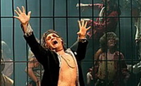 Z inscenace muzik�lu Hair