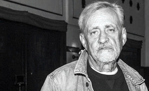 Richard Tesa��k