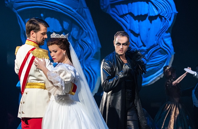 J. Hruškoci, M. Gemrotová, J. Kříž (Foto: Martina Root)