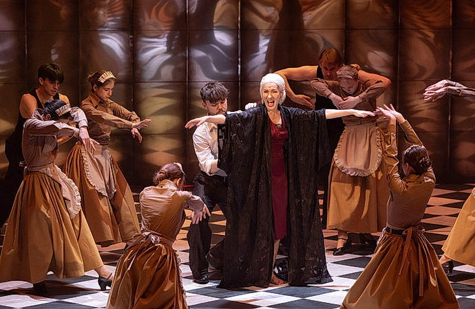 Evita (Moravsk� divadlo Olomouc)