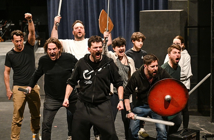 Zkou�ka muzik�lu ViK!NG