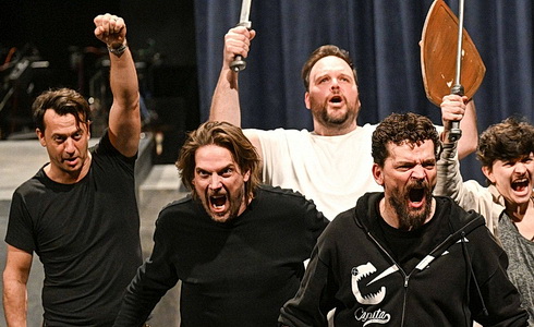 Zkou�ka muzik�lu ViK!NG