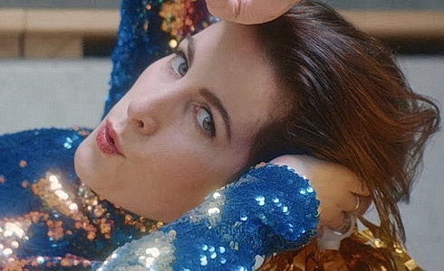 Klára Vytisková ve videoklipu Just Be You