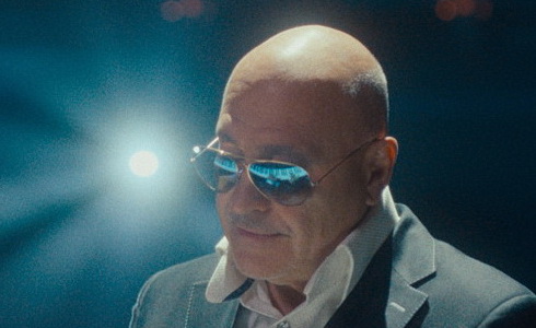 Michal David z p�ebalu singlu