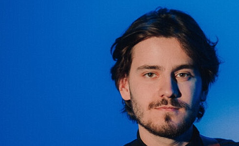 LUKAS (Foto: Universal)